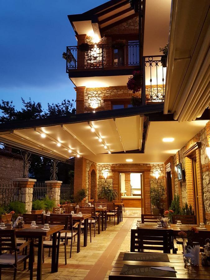 Vila Dante Boutique Hotel Tushemisht Екстер'єр фото