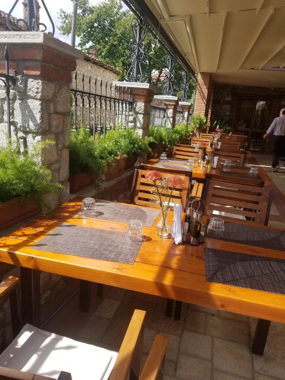Vila Dante Boutique Hotel Tushemisht Екстер'єр фото