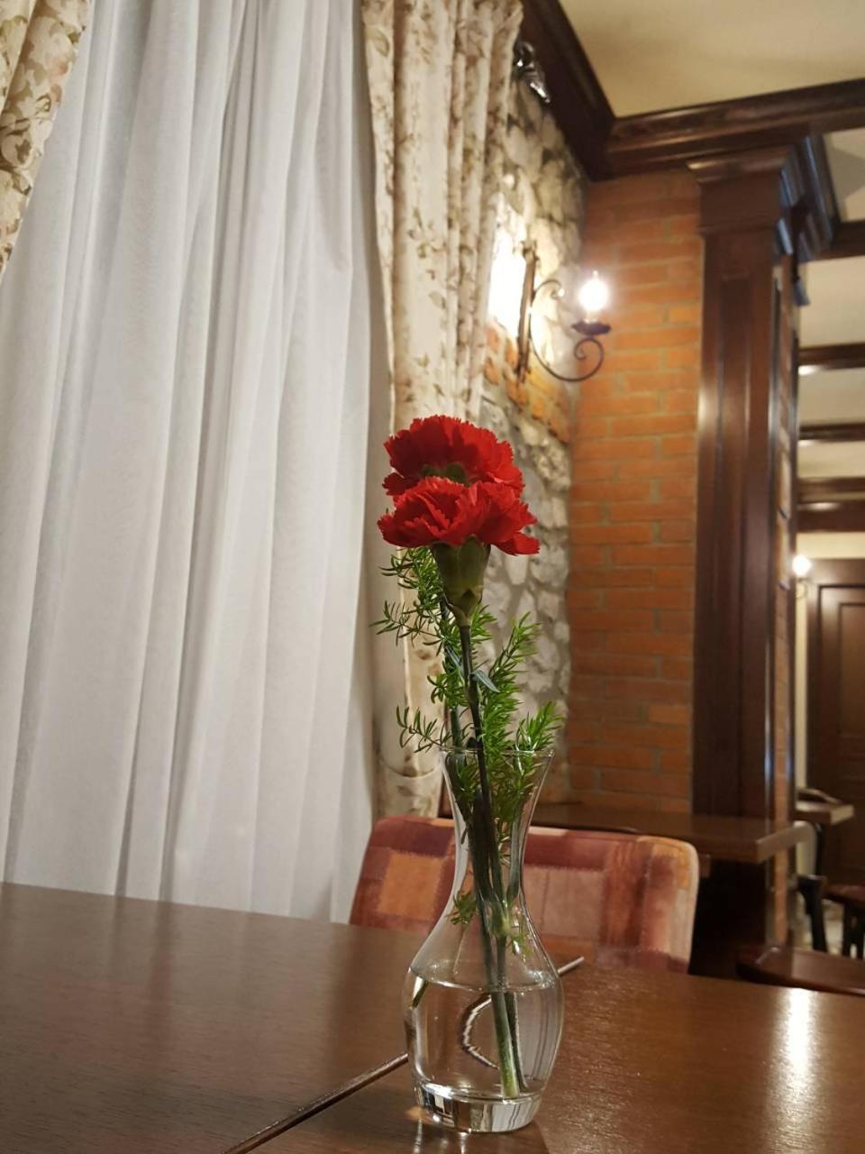 Vila Dante Boutique Hotel Tushemisht Екстер'єр фото